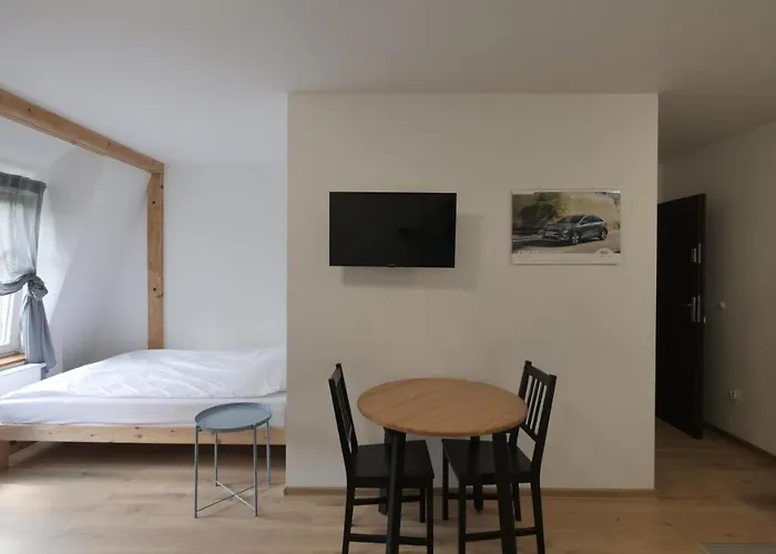 Joyful アパート *